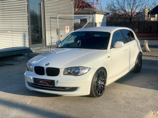 BMW SERIA 1 116 I 2011